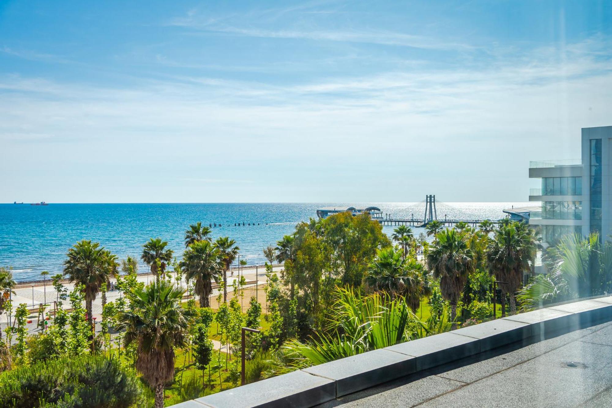 Marina Luxury Suites By Ps Durrës Exteriör bild