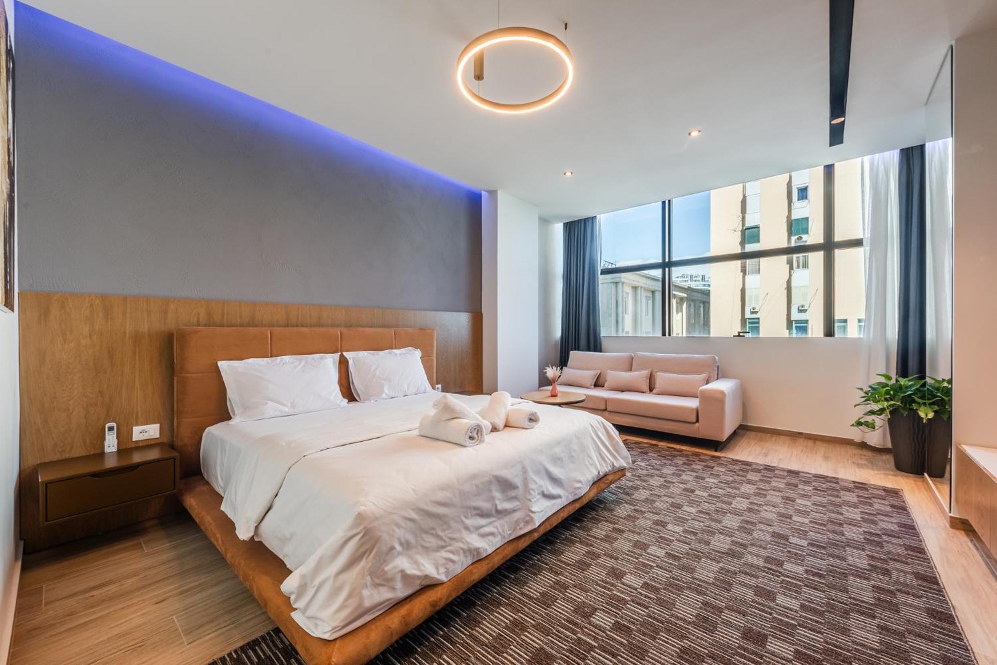Marina Luxury Suites By Ps Durrës Exteriör bild