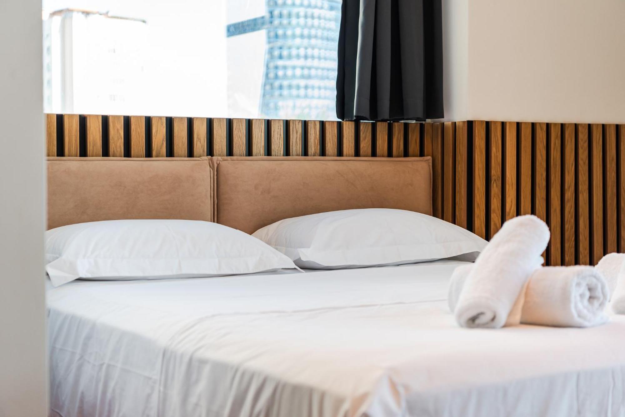 Marina Luxury Suites By Ps Durrës Exteriör bild