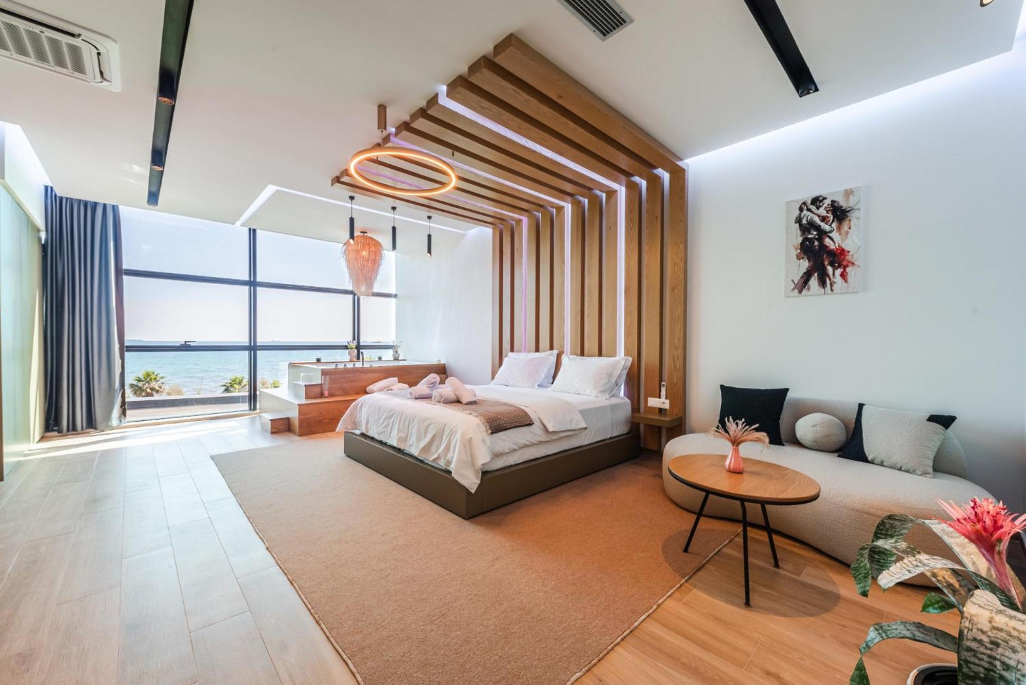 Marina Luxury Suites By Ps Durrës Exteriör bild
