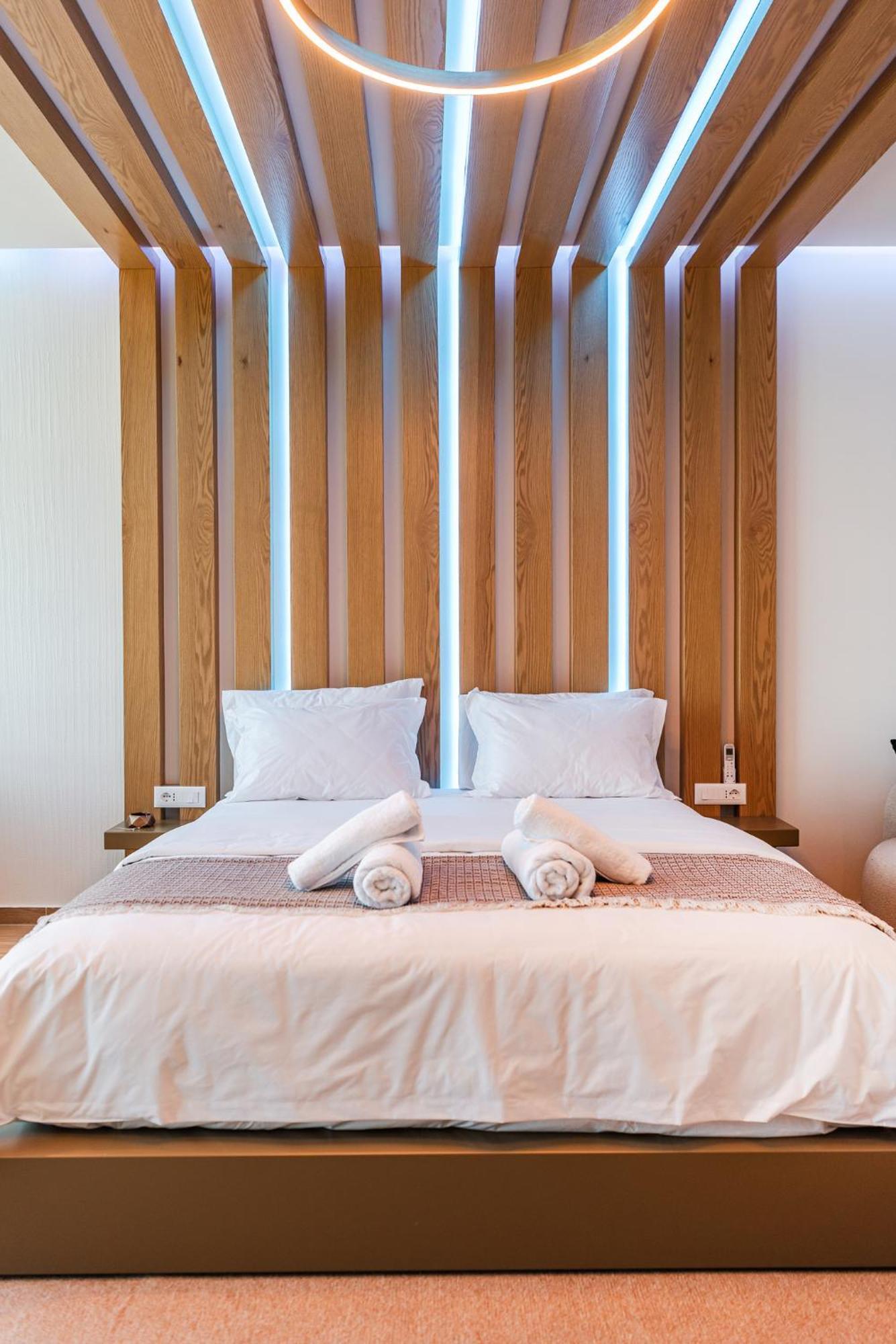 Marina Luxury Suites By Ps Durrës Exteriör bild